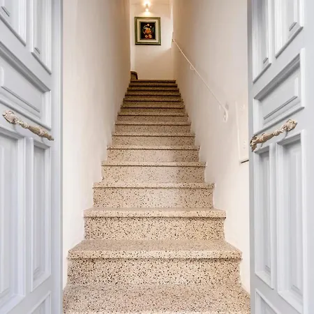 Before Sunset Appealing With Terrace Apartment *
