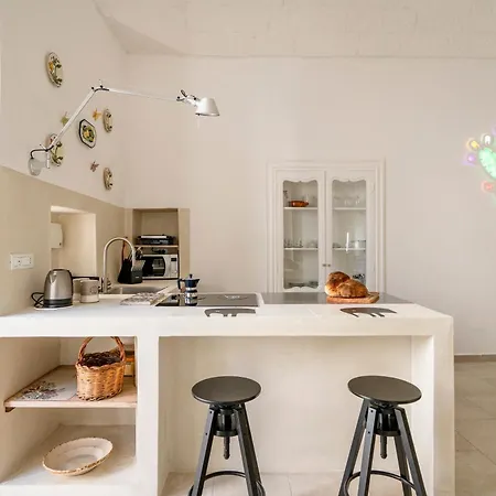 Guesthost - Before Sunset Appealing With Terrace * Ostuni