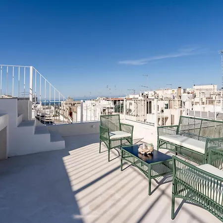 Before Sunset Appealing With Terrace Apartament